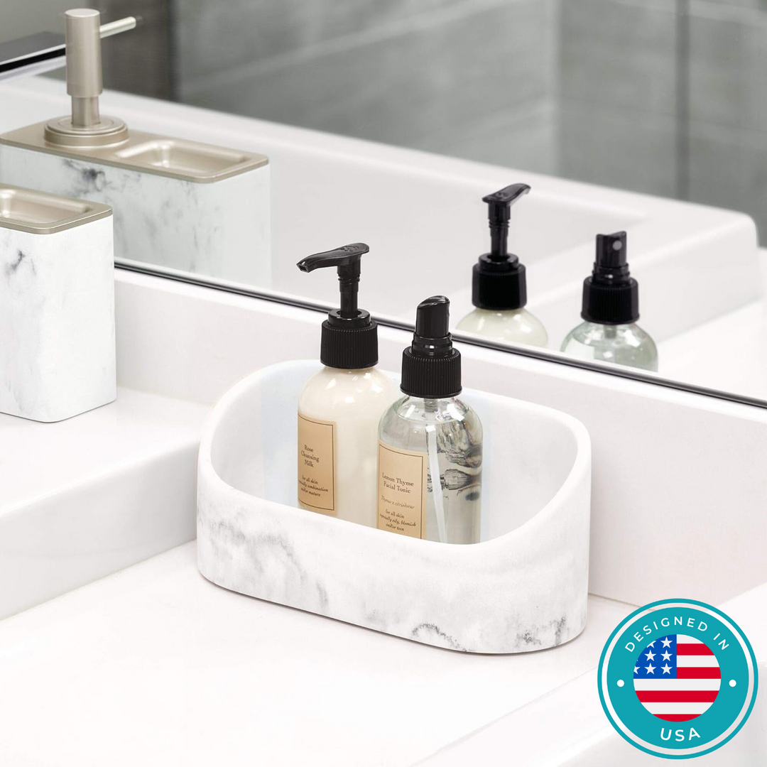 Bathroom cosmetic organizer