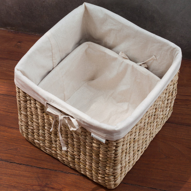 Kauna Grass Water Reed Basket Storage Tote Shopping Bag with cloth liner