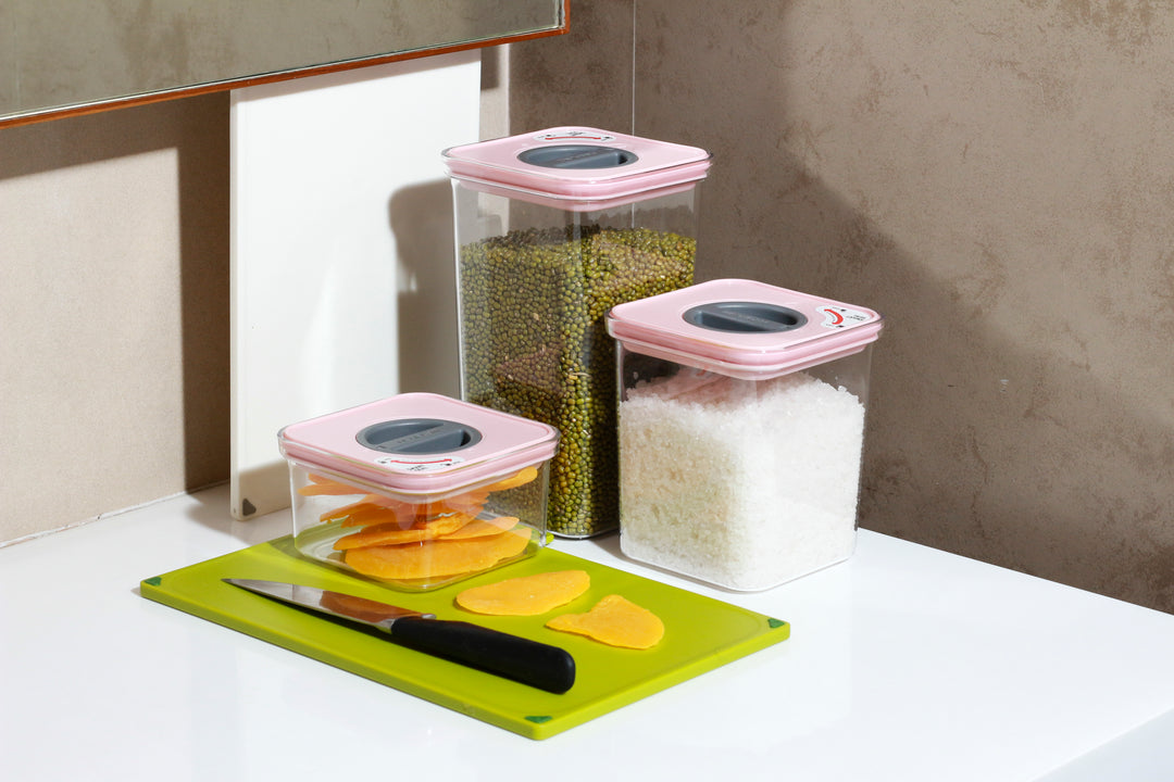Stackable Kitchen Storage Containers 0.5 L, 1.3 L, 2.1 L, Twist Lock Pink Lid Now & Zen