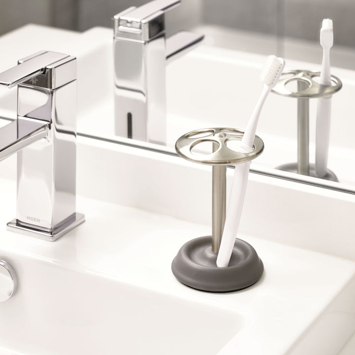 iDesign York Toothbrush Holder 1
